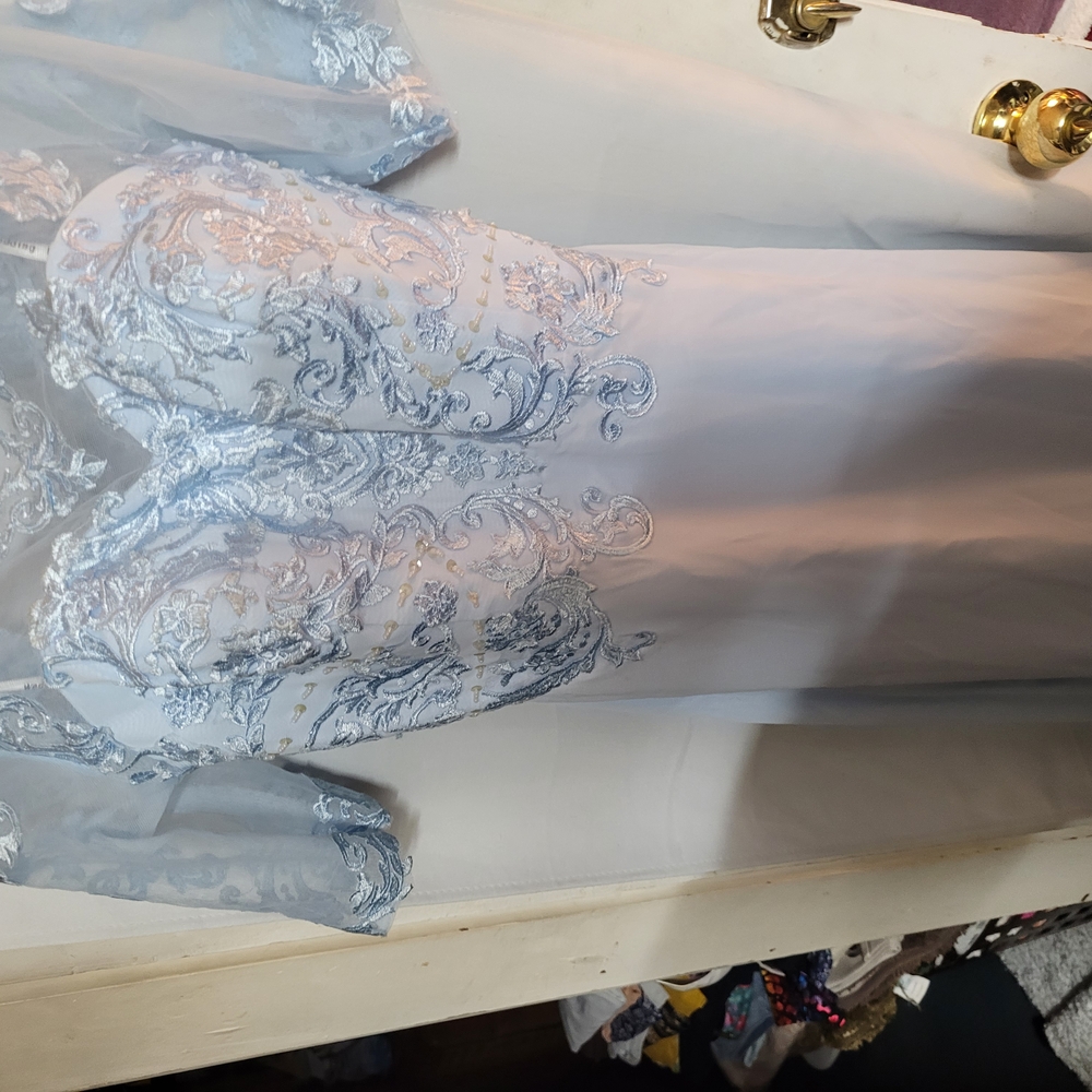 Elegant Blue Lace Wedding Or Bridsmaids Dress